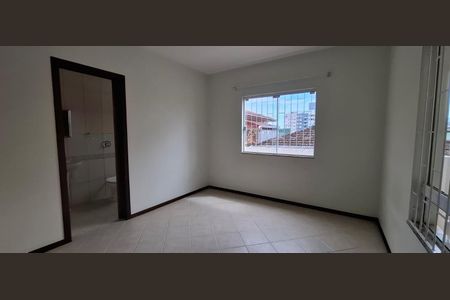 2_photo/952737dc0f.dceb57456d5519b9-ATLAS-1c8e6bed-9804-4bce-83ff-df61d29b7826.jpg de casa para alugar com 2 quartos, 72m² em Canto, Florianópolis