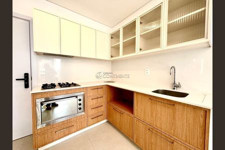 8_photo/952737dc2f.1b9c903f4ef09b06-ATLAS-cb5a3da6-a265-4e80-ac54-7293ef6ea3e1.jpg de apartamento à venda com 1 quarto, 40m² em Canto, Florianópolis