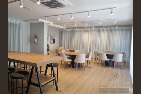 3_photo/952737dc2f.7c69c2dff67484cd-ATLAS-cc7262b1-5e04-4656-a04d-16c11ecbbd12.jpg de apartamento à venda com 1 quarto, 40m² em Canto, Florianópolis