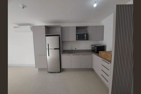 10_photo/952737dc2f.8dbb0fb275f84710-ATLAS-2d0dbf14-70ea-4e4f-ba40-1d5bf420ffb6.jpg de apartamento para alugar com 1 quarto, 41m² em Canto, Florianópolis