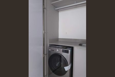 12_photo/952737dc2f.8dbb0fb275f84710-ATLAS-82549d80-4e85-4aa2-b4af-4d321d374f3c.jpg de apartamento para alugar com 1 quarto, 41m² em Canto, Florianópolis