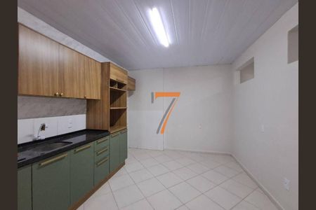 3_photo/952737dc4f.e40c0e51a1a9e39e-ATLAS-b03b3908-72e3-4eda-b3e4-619c06ca8847.jpg de casa para alugar com 2 quartos, 45m² em Estreito, Florianópolis