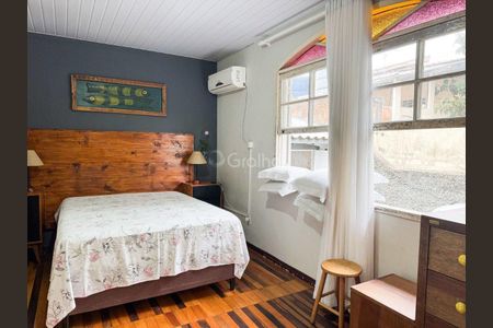 8_photo/952737dca9.cba3da746242e602-ATLAS-6656eeb4-21b1-47ff-ba15-d61867e2ef31.jpg de casa à venda com 3 quartos, 156m² em Estreito, Florianópolis