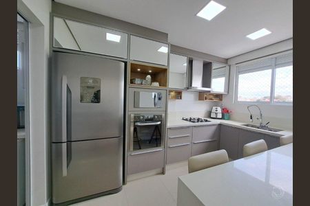 6_photo/952737dd2b.ec3d0185ed15256a-ATLAS-cd09d612-e952-4890-a0b7-c7540cfafb31.jpg de apartamento à venda com 2 quartos, 108m² em Estreito, Florianópolis