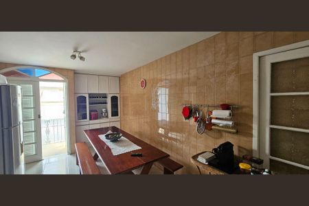 7_photo/952737dd45.54b8780a509023fd-ATLAS-e1f4e530-baf6-4b7f-a84f-f6a24f7d8499.jpg de casa à venda com 4 quartos, 320m² em Estreito, Florianópolis
