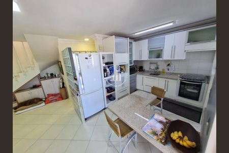 11_photo/952737dd69.bdb26e9c8166588d-ATLAS-42c6fa70-fb32-4e3b-a99b-a6d89371c5de.jpg de apartamento à venda com 4 quartos, 206m² em Estreito, Florianópolis