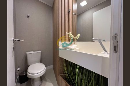 7_photo/952737de2f.3583d38df4e4a6ec-ATLAS-b5b62a64-4c1f-407a-aaa0-84b5531ef7a2.jpg de apartamento à venda com 3 quartos, 115m² em Estreito, Florianópolis