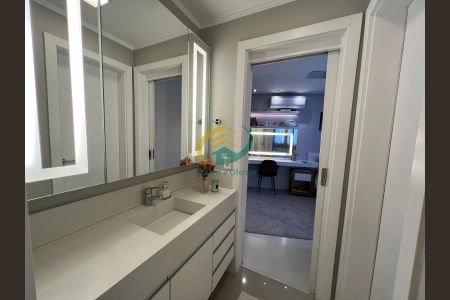 10_photo/952737de2f.3583d38df4e4a6ec-ATLAS-ccb5e2e8-405d-4251-b3b2-33a68ffeaba9.jpg de apartamento à venda com 3 quartos, 115m² em Estreito, Florianópolis