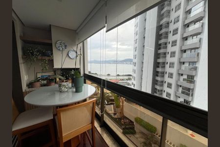 9_photo/952737de2f.aa7524caedb18c70-ATLAS-65f82a7d-2f0a-4dad-9aff-df184120eb69.jpg de apartamento à venda com 3 quartos, 111m² em Estreito, Florianópolis