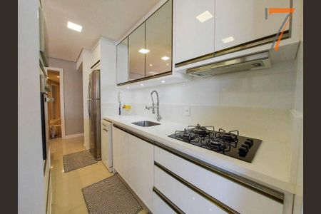 17_photo/952737de2f.b59e26a7e6a3af44-ATLAS-cc4c5b0d-721f-4f1e-a2e8-c98967ad0553.jpg de apartamento à venda com 3 quartos, 111m² em Estreito, Florianópolis