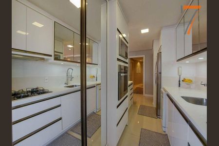 19_photo/952737de2f.b59e26a7e6a3af44-ATLAS-e0120682-a6f8-459c-85bd-3b9fc52f7e10.jpg de apartamento à venda com 3 quartos, 111m² em Estreito, Florianópolis