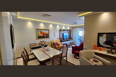 8_photo/952737df1b.fbb3c1fda054c62a-ATLAS-659e93e1-32d8-471d-90d7-73f73712951d.jpg de apartamento para alugar com 4 quartos, 133m² em Canto, Florianópolis