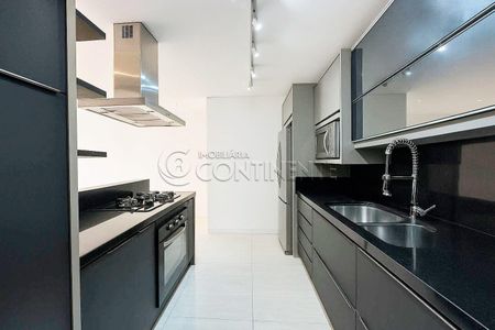 13_photo/952737df5d.4cea1a0b3f6bbd2f-ATLAS-90cf8e79-b11a-40a1-8e36-6da3bfcaf24a.jpg de apartamento à venda com 3 quartos, 103m² em Canto, Florianópolis