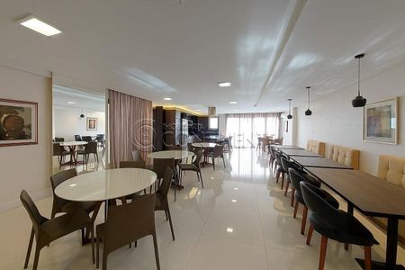 32_photo/952737df5d.4cea1a0b3f6bbd2f-ATLAS-b58380fd-769f-4cb4-a07b-a85a0d730ba8.jpg de apartamento à venda com 3 quartos, 103m² em Canto, Florianópolis