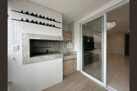 10_photo/952737df5d.b939a4b0e26049d2-ATLAS-d8868e74-e33b-4d5f-b771-73d2a6a1d966.jpg de apartamento à venda com 3 quartos, 103m² em Canto, Florianópolis