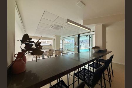 26_photo/952737df67.9b05f159771bdbca-ATLAS-60a1ec1f-b1ee-4ce7-8ed9-1b60d0baa9c7.jpg de apartamento à venda com 2 quartos, 70m² em Balneario, Florianópolis