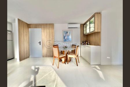 10_photo/952737df67.deff76e1731df87c-ATLAS-2b16610f-bef1-48ee-8b29-6c794d763a2c.jpg de apartamento à venda com 2 quartos, 74m² em Balneario, Florianópolis