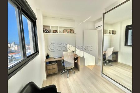 31_photo/952737df67.deff76e1731df87c-ATLAS-db8d4b13-a4dc-4f2c-8b4e-57ed52704e51.jpg de apartamento à venda com 2 quartos, 74m² em Balneario, Florianópolis