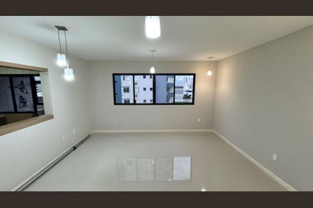 9_photo/952737df69.6f6a2a36f074a1ff-ATLAS-8652a2d0-a252-4086-b03f-e1346e9fe714.jpg de apartamento à venda com 2 quartos, 82m² em Estreito, Florianópolis