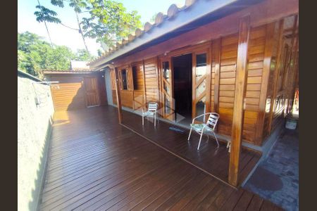 3_photo/952737df85.1ec89c7cbdfc8b9a-ATLAS-b6ba92d3-23c9-445e-9c6d-356d6c251e91.jpg de casa para alugar com 3 quartos, 74m² em Balneario, Florianópolis