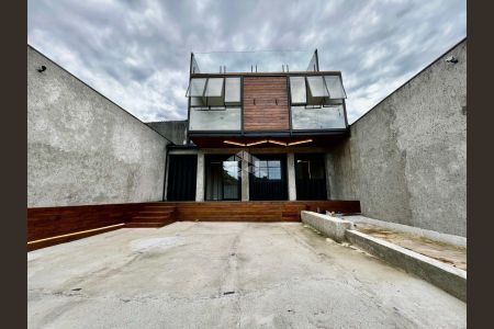 4_photo/952737dfe5.f6ee4f8dca2fb9c7-ATLAS-e77eeddb-2ed2-4b43-9b88-5f580a8eb5a2.jpg de casa à venda com 3 quartos, 152m² em Balneario, Florianópolis