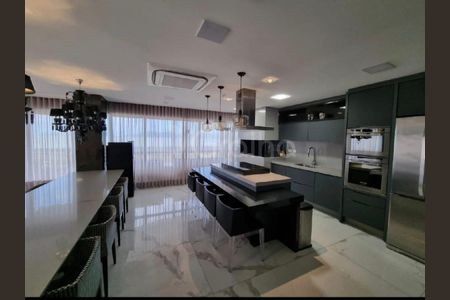 23_photo/952737e091.fb0c3d69f6fa2a7e-ATLAS-c56aac82-7bcf-41b3-90b0-b8b2aa2cfbec.jpg de apartamento à venda com 3 quartos, 120m² em Centro, Florianópolis