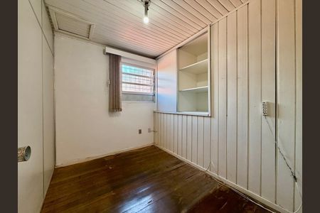 30_photo/952737e791.251dd183adc1fcaa-ATLAS-76fa4aec-e54c-4b3e-9526-d7a6a775ae66.jpg de casa à venda com 4 quartos, 125m² em Estreito, Florianópolis