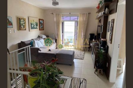 2_photo/952737e7bb.f2ed236aecaa8a04-ATLAS-23403111-d171-4313-8f76-a6b0402e1475.jpg de casa à venda com 3 quartos, 220m² em Estreito, Florianópolis