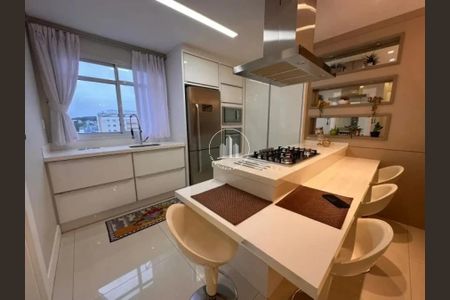 2_photo/952737e7cb.5be1790ba11cbeae-ATLAS-e306780c-9b4d-40a5-856e-86435935ae71.jpg de apartamento à venda com 3 quartos, 103m² em Estreito, Florianópolis