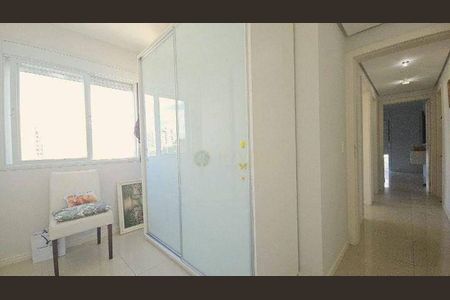 7_photo/952737e805.a2cc6357b9af8e6e-ATLAS-382c78e2-ac2a-42e3-8c56-772bade72702.jpg de apartamento à venda com 3 quartos, 100m² em Estreito, Florianópolis