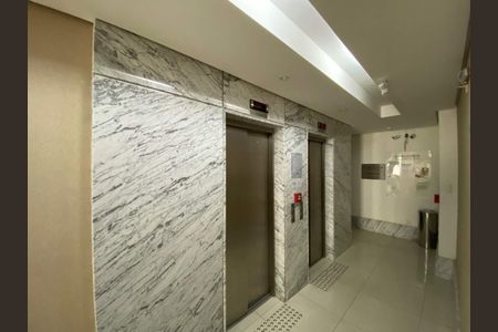 7_photo/952737e805.aea878a5d245cd31-ATLAS-34c75df7-c0a2-447b-aea9-bd7ea9a4ff04.jpg de apartamento à venda com 3 quartos, 100m² em Estreito, Florianópolis