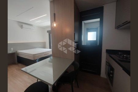 16_photo/952737e805.d470612e458cf862-ATLAS-96aed557-c828-4b08-a62e-febf09ee48db.jpg de apartamento para alugar com 2 quartos, 85m² em Estreito, Florianópolis