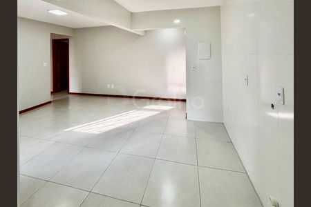 13_photo/952737e8d1.0a9e6832b16346dc-ATLAS-cf930809-d43a-44d6-8bd0-cb98f528c090.jpg de apartamento à venda com 2 quartos, 43m² em Estreito, Florianópolis