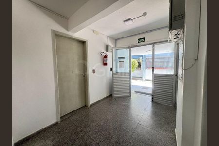 13_photo/952737e8d1.8094e7125b3cdb60-ATLAS-061470b2-5a58-42b8-a177-cb53e352cd9e.jpg de apartamento à venda com 2 quartos, 43m² em Estreito, Florianópolis