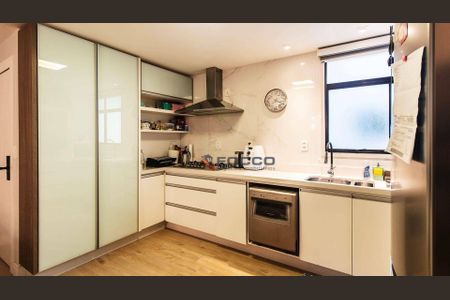 4_photo/952737e933.1ec2eaaad31d5eed-ATLAS-5d7f46ba-54e8-42bc-8d2e-54cf79d0b7ee.jpg de apartamento à venda com 3 quartos, 120m² em Estreito, Florianópolis