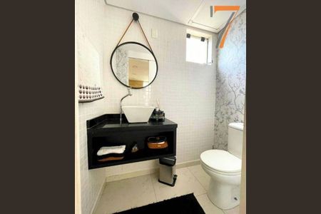 4_photo/952737e933.d6a28bae821eebd8-ATLAS-94bd04dc-0c3e-4db1-bef8-7a299e04e1c0.jpg de apartamento à venda com 3 quartos, 245m² em Estreito, Florianópolis