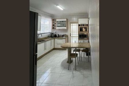 2_photo/952737e933.efa37b2a4fd23d2e-ATLAS-0bd601c0-b983-4d17-ad62-ae94261f875e.jpg de apartamento à venda com 3 quartos, 245m² em Estreito, Florianópolis