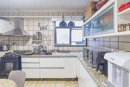 11_photo/952737e935.08ade0dbe646a103-ATLAS-826e52b1-7cb5-4eda-aa13-e67445d9a9f7.jpg de apartamento à venda com 3 quartos, 119m² em Estreito, Florianópolis