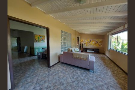 2_photo/952737eb21.88dcffa138285222-ATLAS-416915fa-5472-4bb3-b006-e5151ea9d2d6.jpg de casa à venda com 3 quartos, 92m² em Capoeiras, Florianópolis