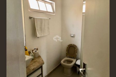 7_photo/952737eb77.4e1a6e6486a440d9-ATLAS-328b97df-5b63-40d2-bda1-73127f75e9e4.jpg de casa à venda com 4 quartos, 380m² em Coqueiros, Florianópolis