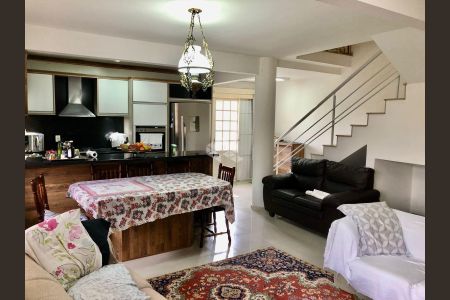 10_photo/952737eb77.4e1a6e6486a440d9-ATLAS-6ac9bfdd-d119-4bef-890e-ecb3cc9f2329.jpg de casa à venda com 4 quartos, 380m² em Coqueiros, Florianópolis