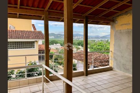 7_photo/952737eb77.4e1a6e6486a440d9-ATLAS-8baea47a-00c7-4220-ae30-15e0341bf04d.jpg de casa à venda com 4 quartos, 380m² em Coqueiros, Florianópolis