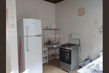 3_photo/952737ebc3.e9a0370e41ffee45-ATLAS-a14ef61c-692a-46cc-a96d-5b31ac78b324.jpg de casa à venda com 3 quartos, 185m² em Estreito, Florianópolis