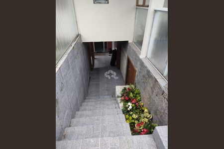 12_photo/952737ebc5.cd6ac7e963e68f71-ATLAS-daad3d1c-b5d9-4ec3-8d28-9bafbfe81edb.jpg de casa à venda com 5 quartos, 200m² em Estreito, Florianópolis