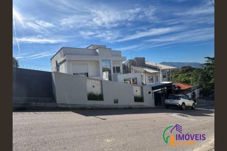 12_photo/952737ece1.c138c72070bc8d83-ATLAS-e2f1c806-6c67-454a-8d8f-31b6358cab74.jpg de casa à venda com 4 quartos, 380m² em Estreito, Florianópolis