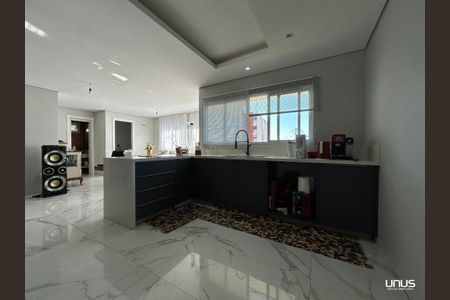 7_photo/952737ece5.8c50d63e4d766ae8-ATLAS-9f464b7f-f0ae-47e2-a3f6-1596ea06f3c7.jpg de casa à venda com 4 quartos, 348m² em Estreito, Florianópolis