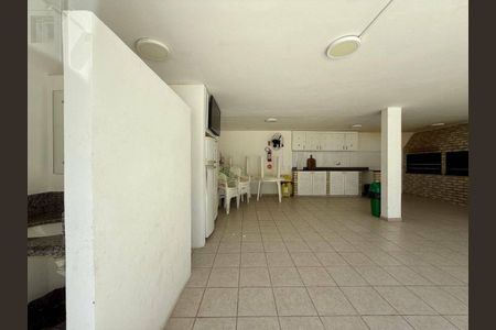 13_photo/952737ed1d.768fc00f7bcf6193-ATLAS-b52f236a-a2a2-4b43-bd87-885edeebaddc.jpg de apartamento à venda com 3 quartos, 77m² em Estreito, Florianópolis