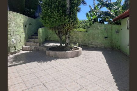 5_photo/952737ed9f.f04eb875c589874c-ATLAS-fb04fd07-bcaf-4917-bb2d-b1cfc8425655.jpg de casa à venda com 6 quartos, 300m² em Estreito, Florianópolis