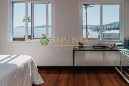 6_photo/952737ee85.c1dc00249eefaead-ATLAS-075c8cf5-2155-46e8-a28e-22774de5b7e9.jpg de casa à venda com 3 quartos, 387m² em Estreito, Florianópolis