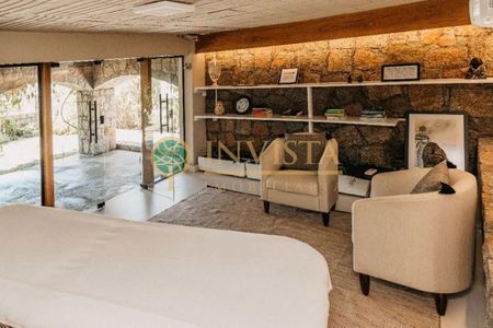 12_photo/952737ee85.c1dc00249eefaead-ATLAS-09a792c1-b1f2-4e86-a2cd-2d269ddaab5e.jpg de casa à venda com 3 quartos, 387m² em Estreito, Florianópolis